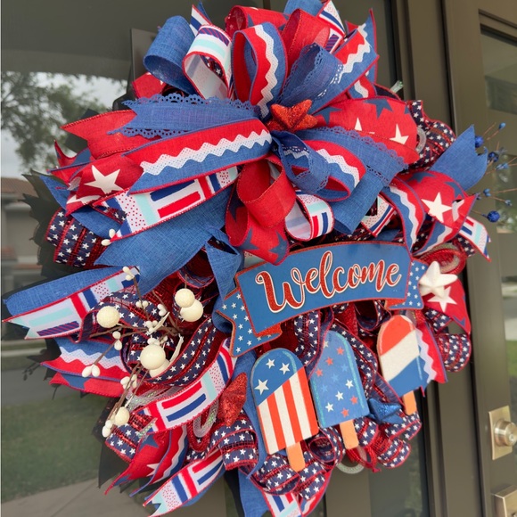 Welcome Patriotic Wreath 🇺🇸 - Picture 8 of 8